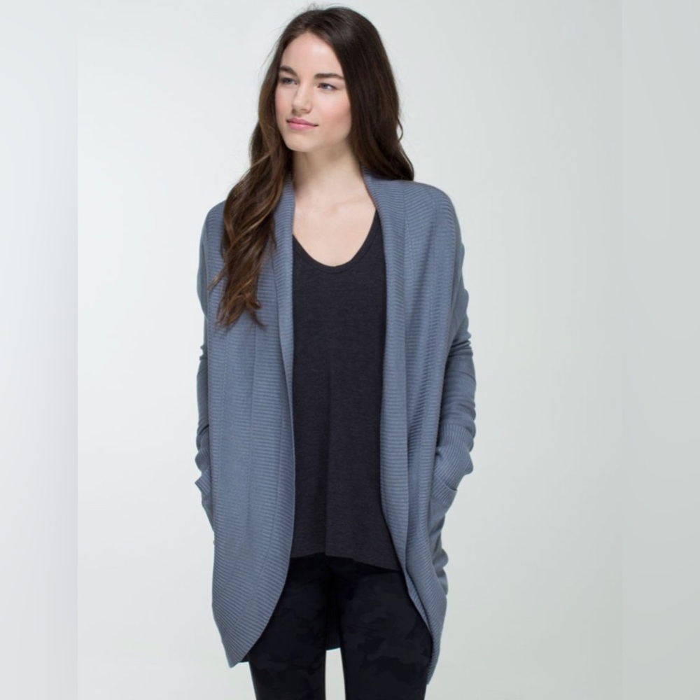 Lululemon‎ Transformation Wrap
